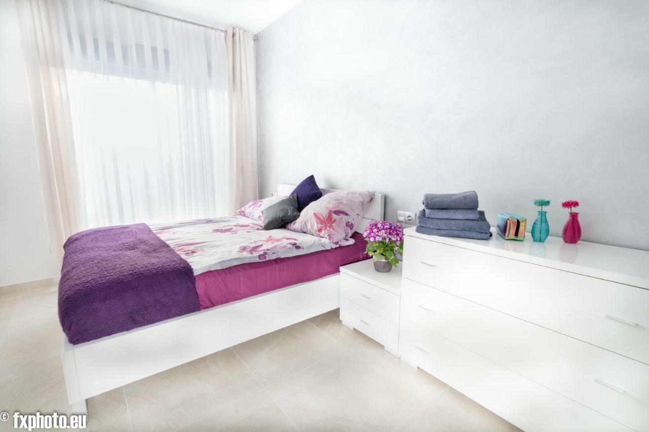 Eluxuria Sunny Villa Torrevieja Dış mekan fotoğraf
