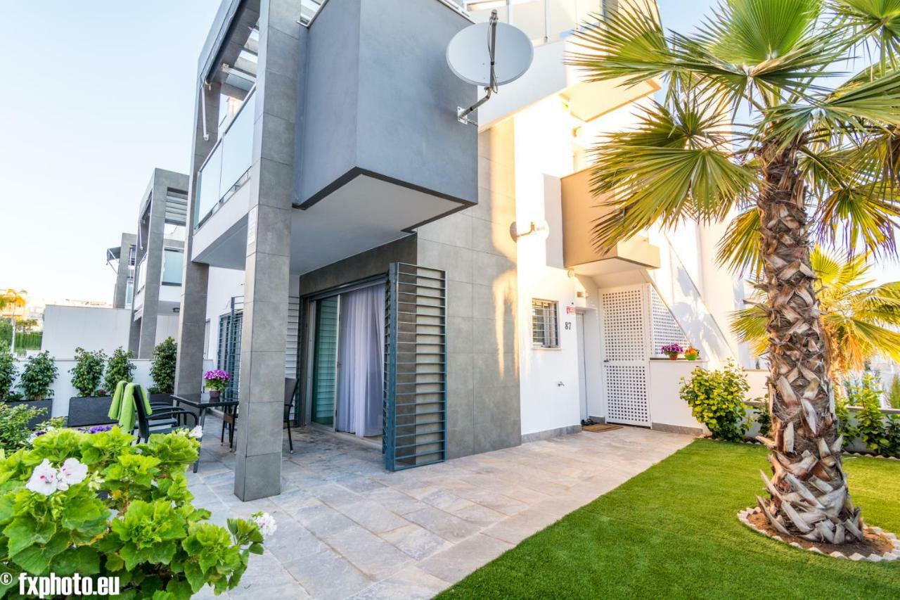 Eluxuria Sunny Villa Torrevieja Dış mekan fotoğraf